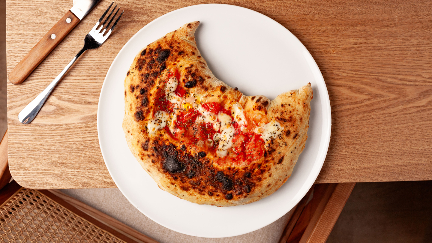 reine-calzone